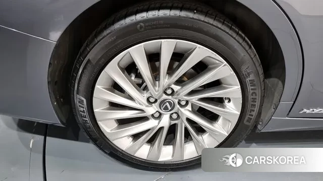 Lexus ES300h 7th generation id 3187695 из Кореи 15