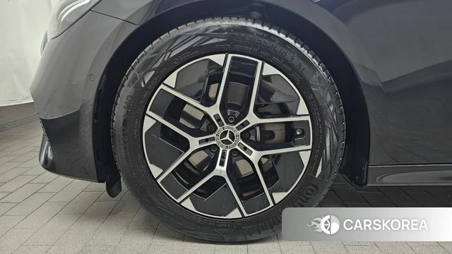Mercedes-Benz E-Class W214 id 4468451 из Кореи 25