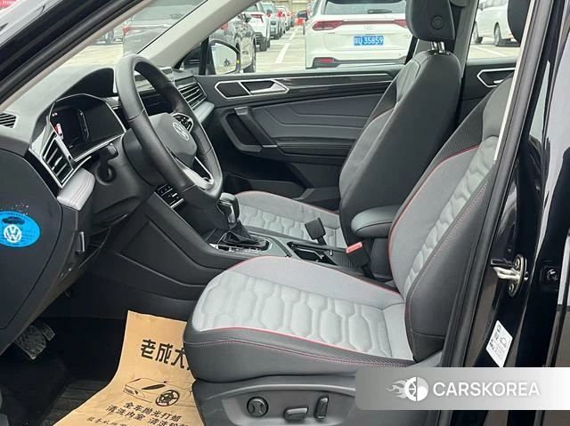 Volkswagen Tiguan L PHEV id 4210604 из Китая 11
