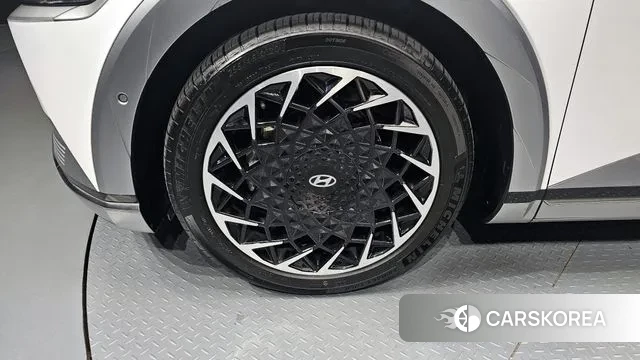 Hyundai Ionic 5 id 3365812 из Кореи 15