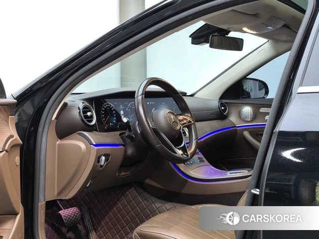 Mercedes-Benz E-class id 4260380 из Китая 13