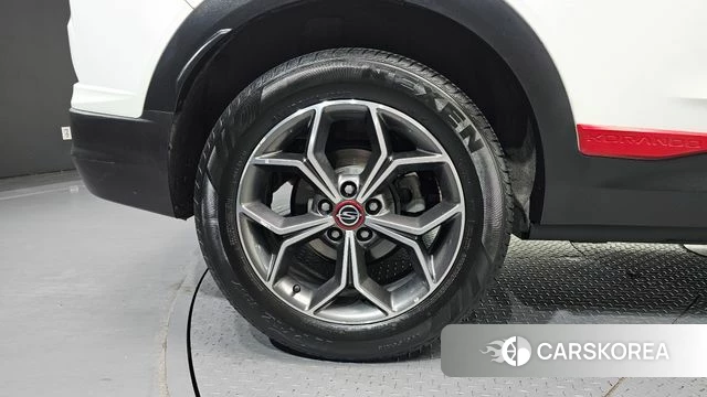 Ssangyong Beautiful Korando id 4343976 из Кореи 27