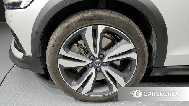 Volvo V60 Cross-Country 2nd Generation id 4251034 из Кореи 25