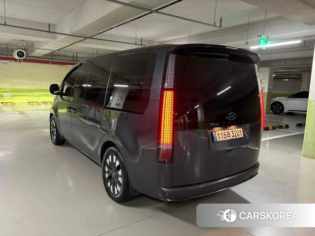 Hyundai Staria 2021 Серый из Кореи, фото 6