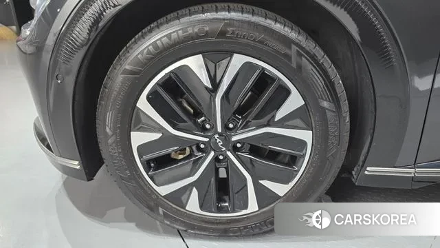 Kia EV6 id 3721596 из Кореи 15