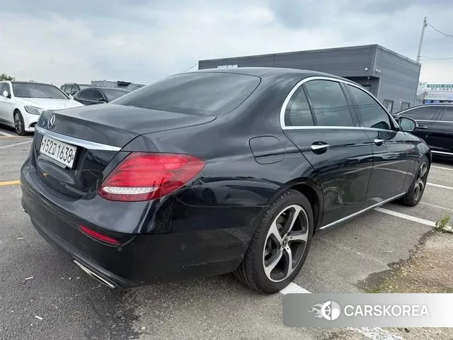 Mercedes-Benz E-Class W213 id 3013468 из Кореи 10