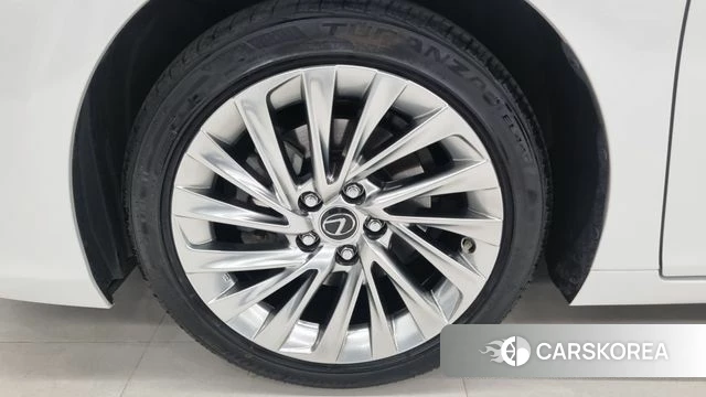 Lexus ES300h 7th generation id 3850806 из Кореи 12