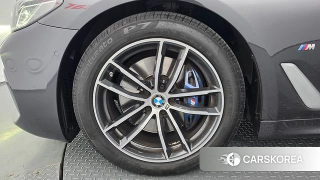 BMW 5 Series (G30) id 4780023 из Кореи 15