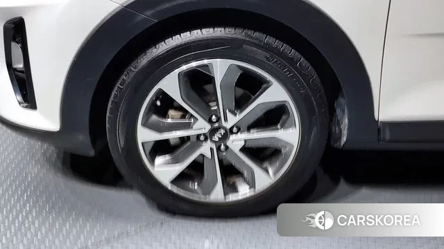 Kia Stonic id 3369040 из Кореи 15