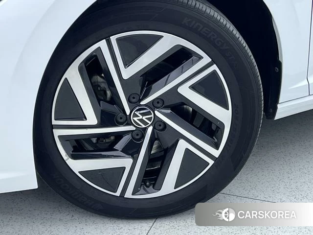 Volkswagen Sagitar id 4314541 из Китая 20