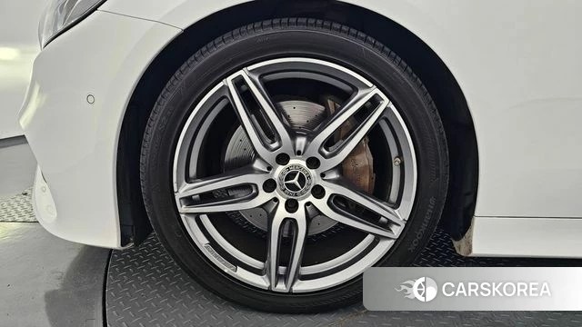 Mercedes-Benz E-Class W213 id 4470820 из Кореи 28