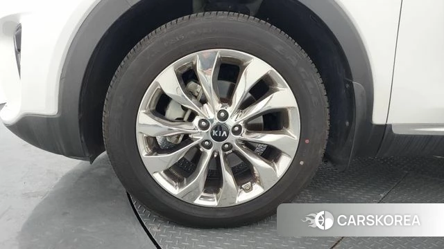 Kia The New Sorento id 4581623 из Кореи 27
