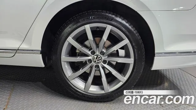Volkswagen Passat GT (B8) id 2795493 из Кореи 15