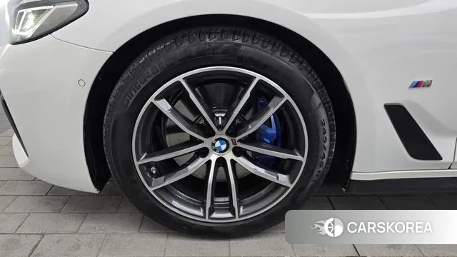 BMW 5 Series (G30) id 3561048 из Кореи 15