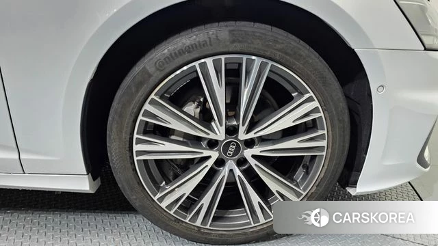 Audi A6 (C8) id 3842204 из Кореи 15