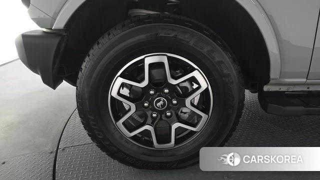 Ford Bronco 6th Generation id 4194199 из Кореи 26