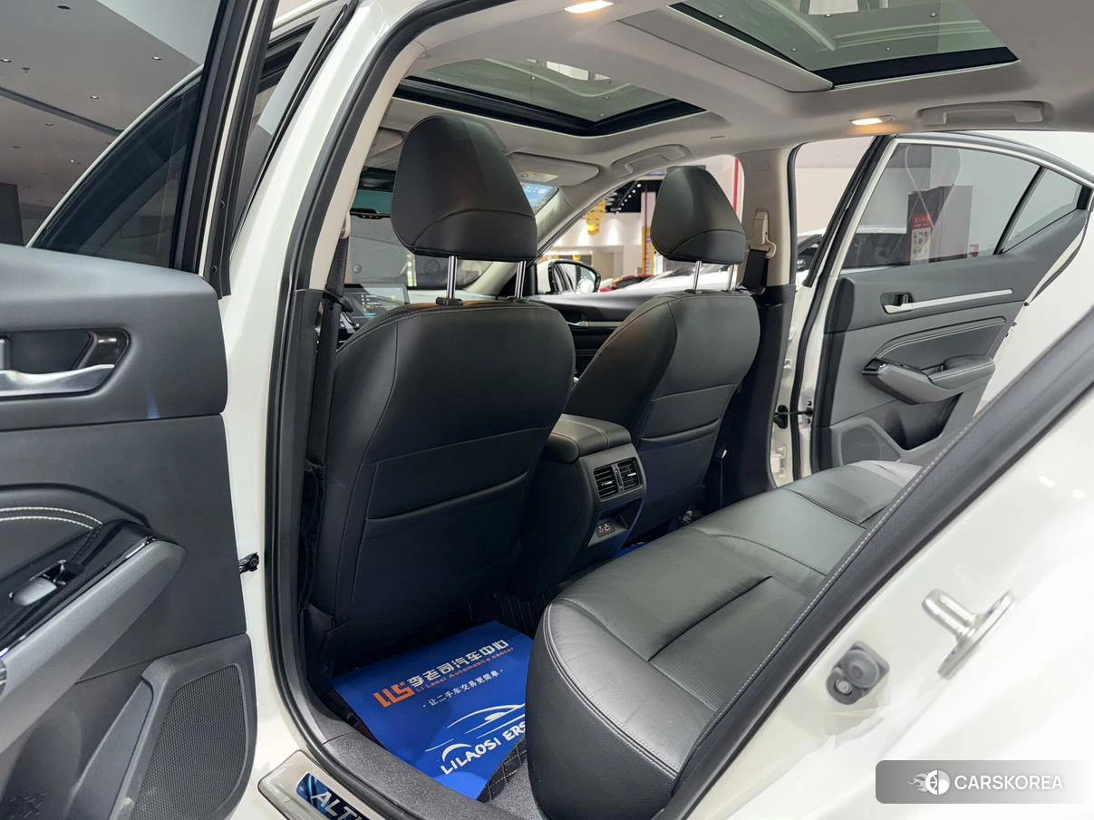 Nissan Teana id 4452587 из Китая 26