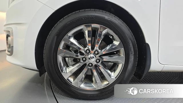 Kia All New Carnival id 4708993 из Кореи 15
