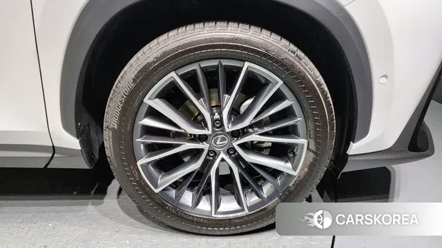 Lexus NX350h Second generation id 2910083 из Кореи 15