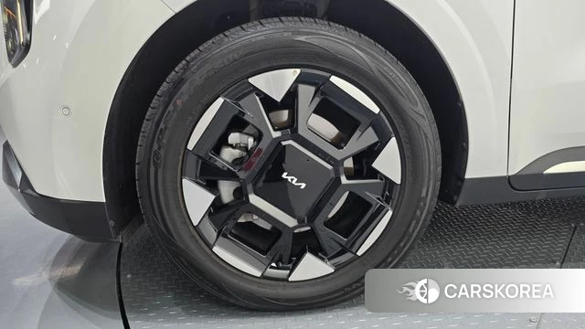 Kia The New Carnival 4th Generation id 4321778 из Кореи 14