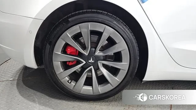 Tesla Model 3 id 3373848 из Кореи 15