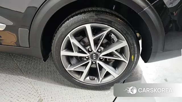 Kia The New Niro id 3671681 из Кореи 15