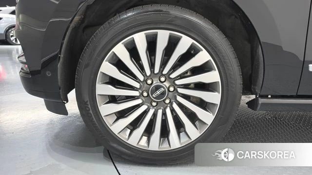 Lincoln Navigator 4th generation id 4324381 из Кореи 15