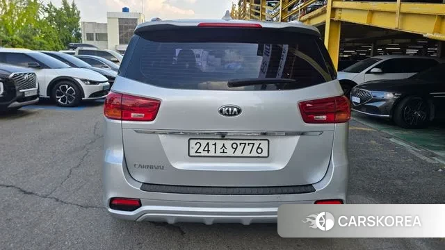 Kia The New Carnival id 3055663 из Кореи 15