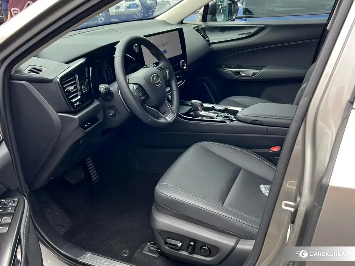 Lexus NX New Energy id 4546113 из Китая 13