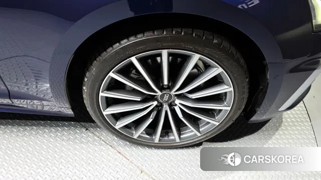 Audi A5 (F5) id 3359808 из Кореи 15