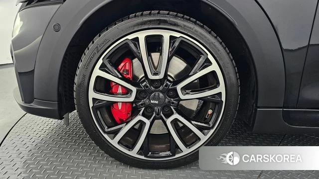 Mini Cooper S id 4302868 из Кореи 29