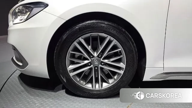 Hyundai Grandeur IG id 3672525 из Кореи 15