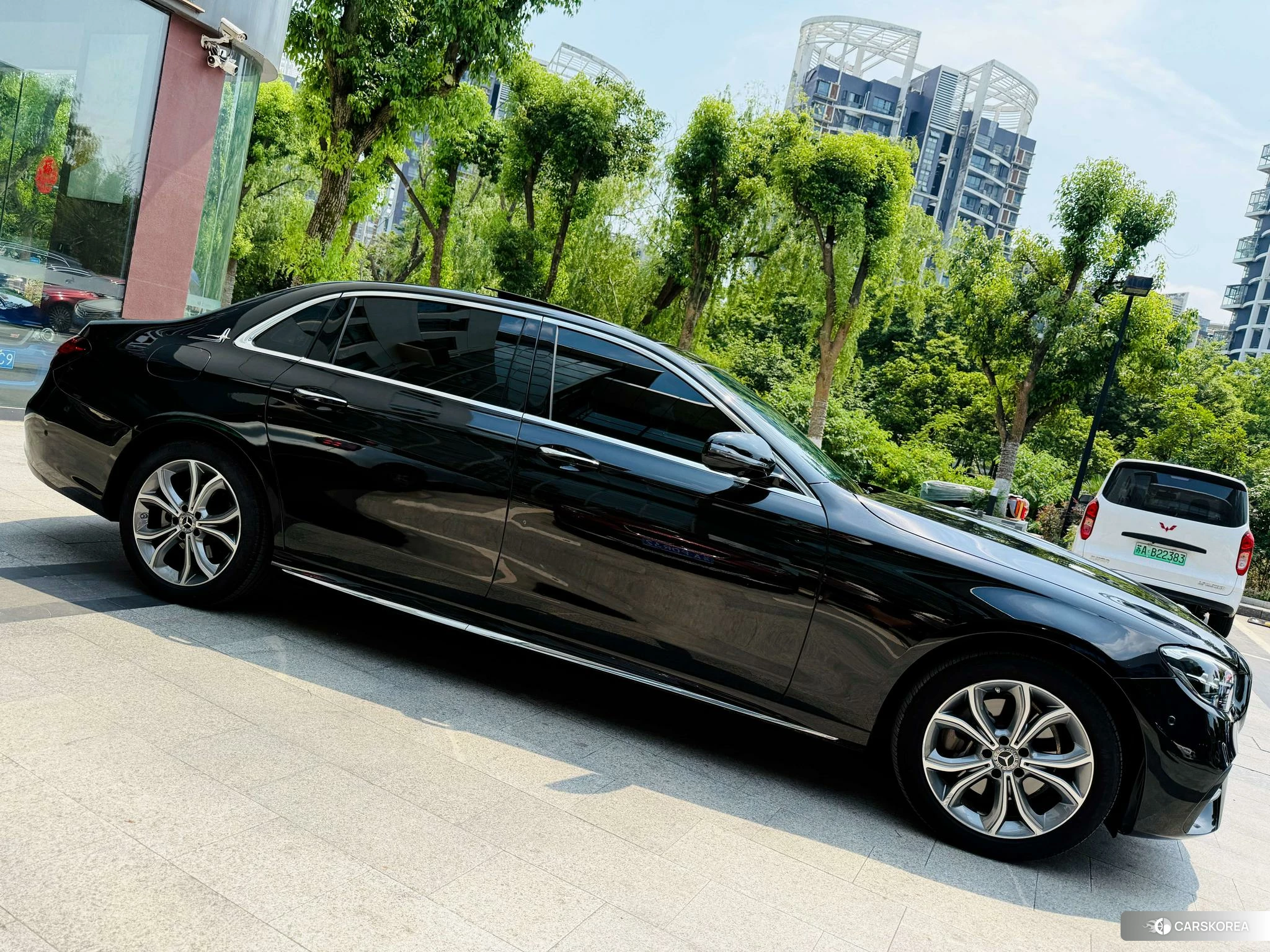 Mercedes-Benz E-class id 4440547 из Китая 11