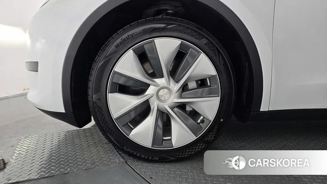 Tesla Model Y id 4757670 из Кореи 29