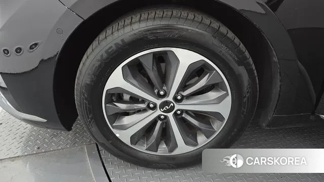 Kia K8 Hybrid id 3294510 из Кореи 15