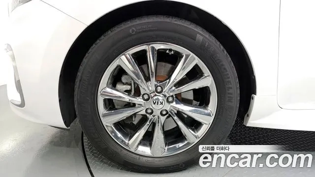 Kia The New Carnival id 2907871 из Кореи 15