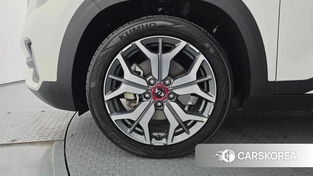 Kia Seltos id 4402917 из Кореи 15