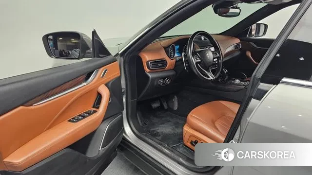 Maserati Levante id 3742767 из Кореи 15