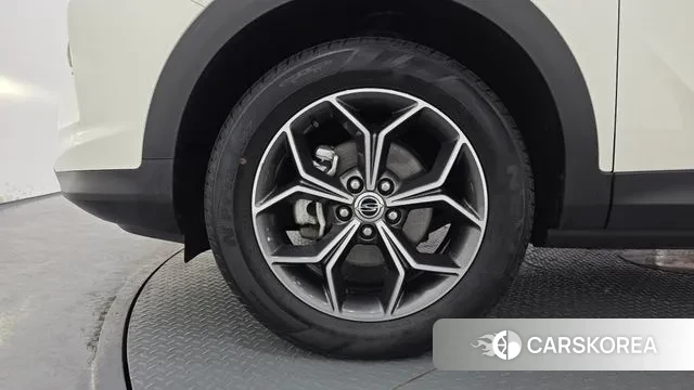 Ssangyong Beautiful Korando id 3787619 из Кореи 15