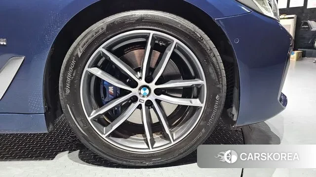 BMW 5 Series (G30) id 2999646 из Кореи 15