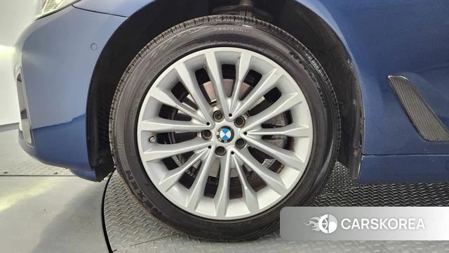 BMW 5 Series (G30) id 4202804 из Кореи 15