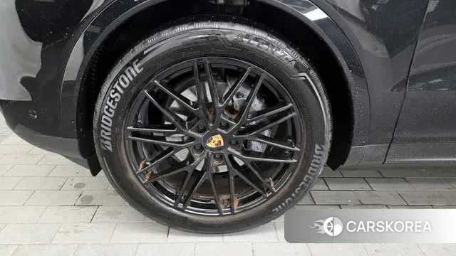 Porsche Cayenne (PO536) id 3036477 из Кореи 15