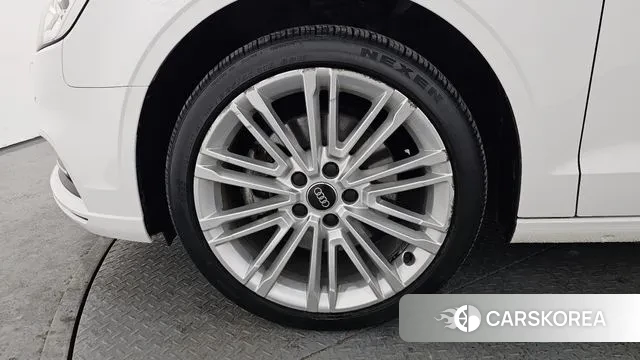 Audi New A3 id 3636656 из Кореи 15