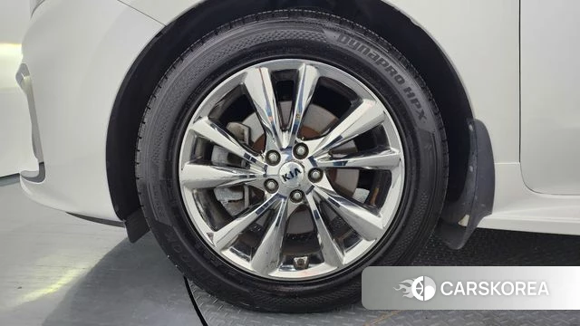 Kia The New Carnival id 4390546 из Кореи 29