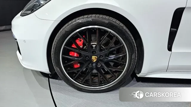 Porsche Panamera (971) id 3183223 из Кореи 15