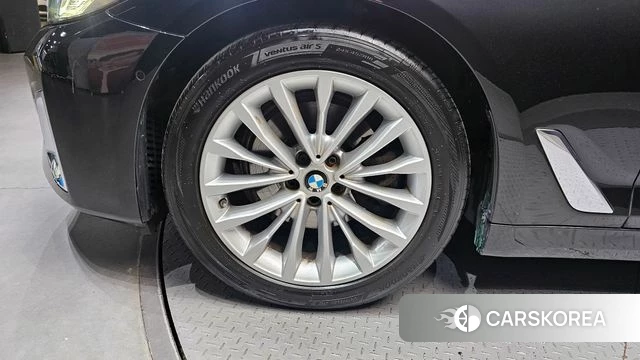 BMW 5 Series (G30) id 4224419 из Кореи 26