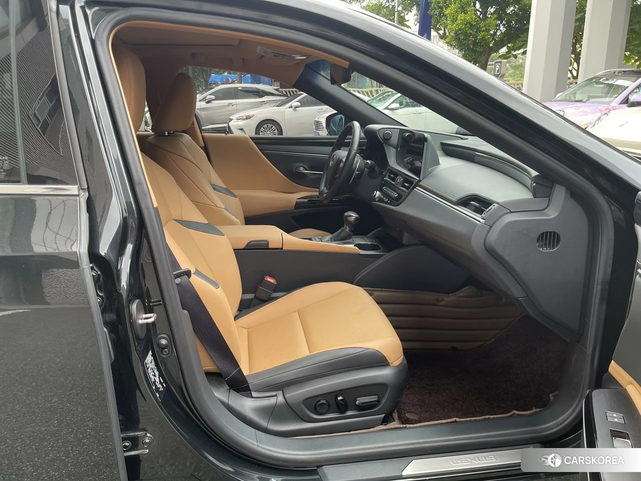 Lexus ES id 4462003 из Китая 13