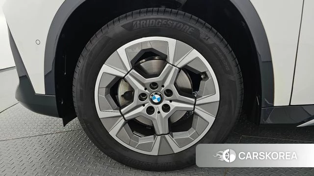 BMW X1 (U11) id 4649725 из Кореи 30