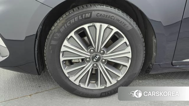 Kia K7 Premier Hybrid id 4304657 из Кореи 30