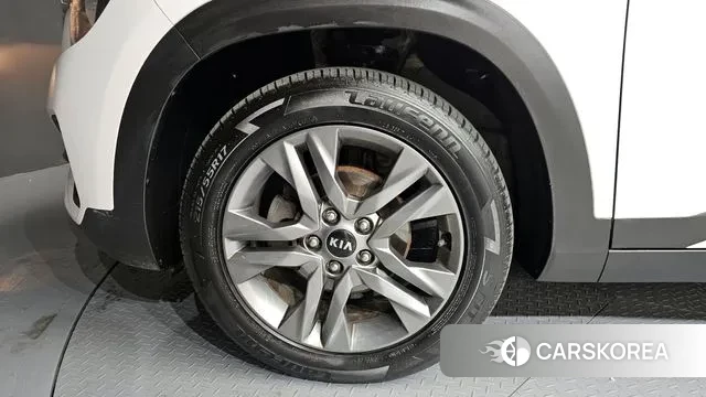 Kia Seltos id 3759816 из Кореи 15